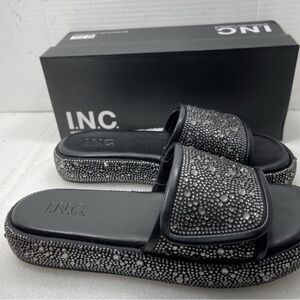 INC International Concepts .....flip flops!​​